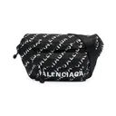 https://assets.machtwatch.net/voila/images/product/balenciaga/1-product-533009H857X1090-xms-2023-07-25-13.08.png